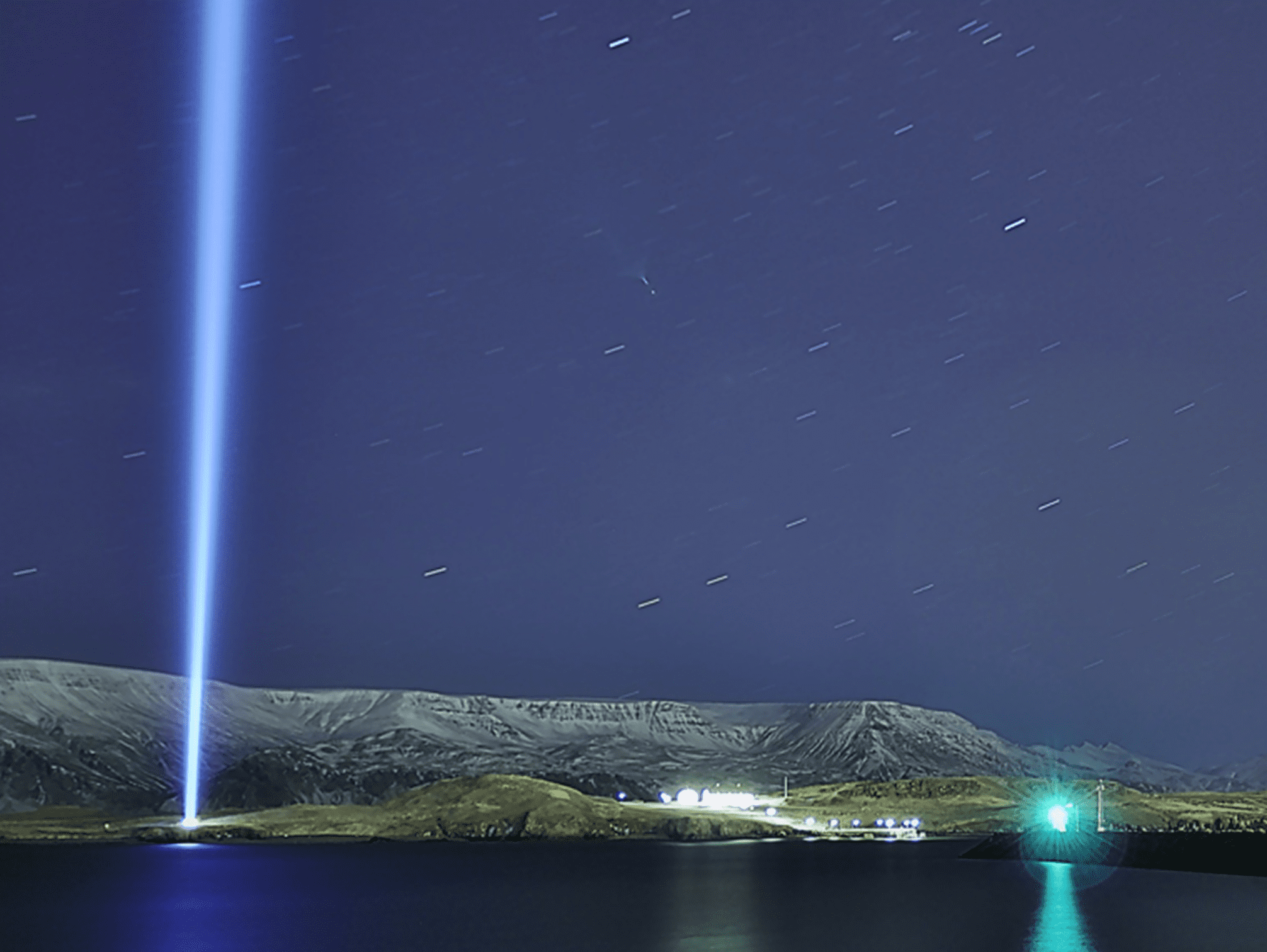 Imagine Peace Tower in Reykjavîk, Iceland