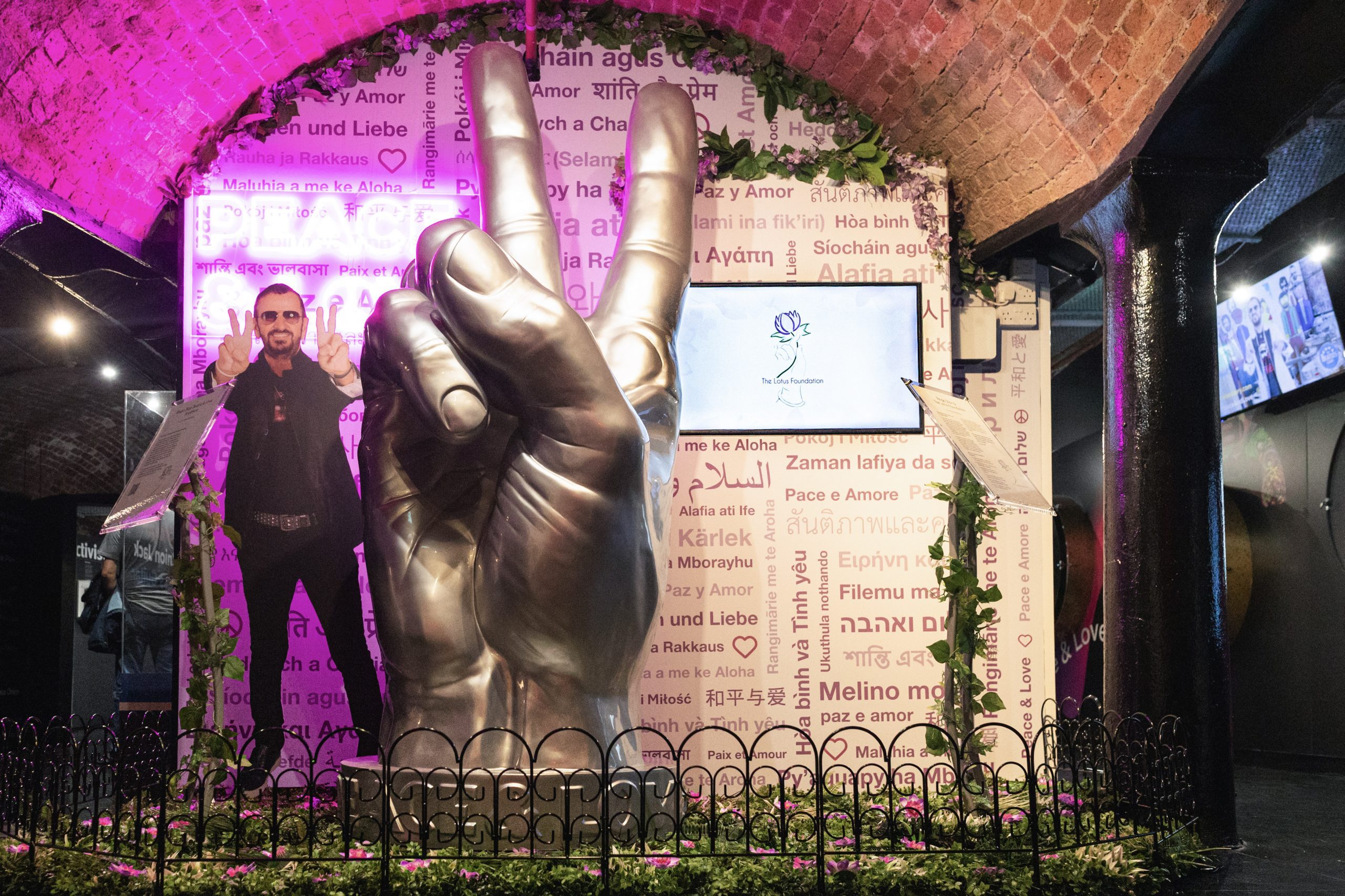 Ringo Starr Peace and Love